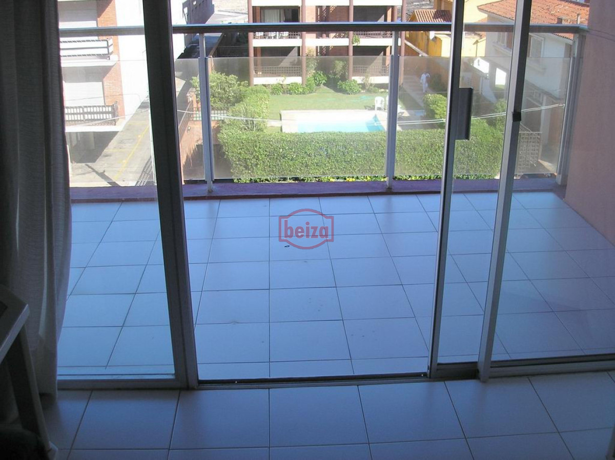 Apartamento ID.160039/Apartamentos-en-Venta--Beiza-Propiedades - Apartamento en Peninsula, 2 dormitorios *