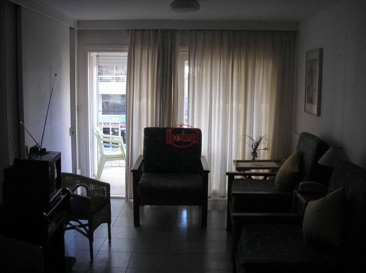 Apartamento ID.160301/venta-un-dormitorio-en-peninsula - Apartamento en Peninsula, 1 dormitorios *