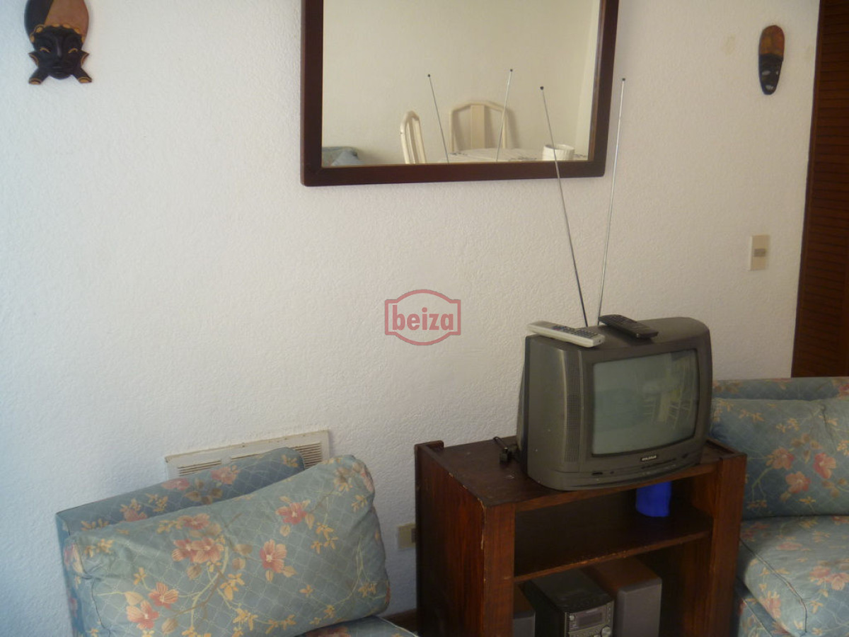 Apartamento ID.161330 - Apartamento en Peninsula, 1 dormitorios *