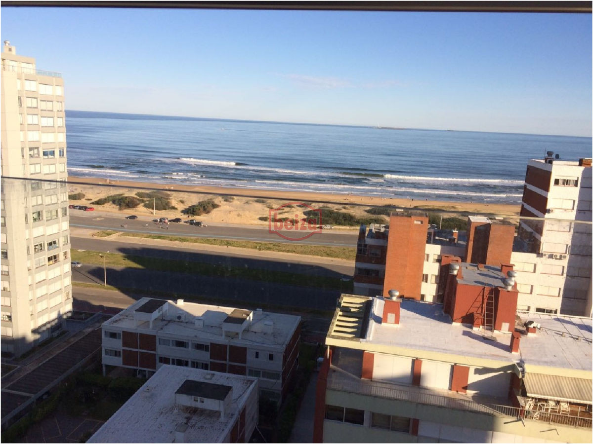 Apartamento ID.162582/Apartamento-en-Peninsula,-4-dormitorios-* - Brava, 1 dormitorio y medio