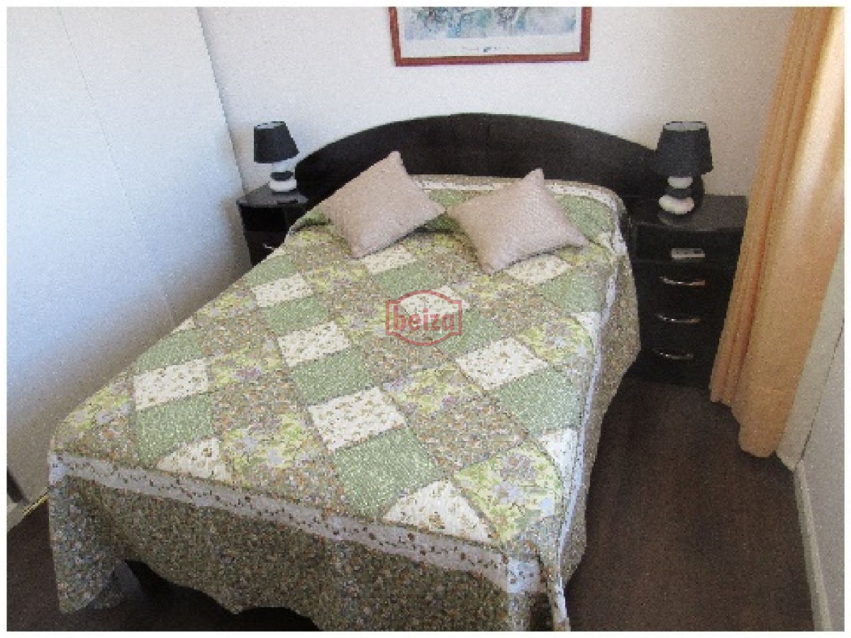 Apartamento ID.162582/Apartamento-en-Peninsula,-4-dormitorios-* - Brava, 1 dormitorio y medio