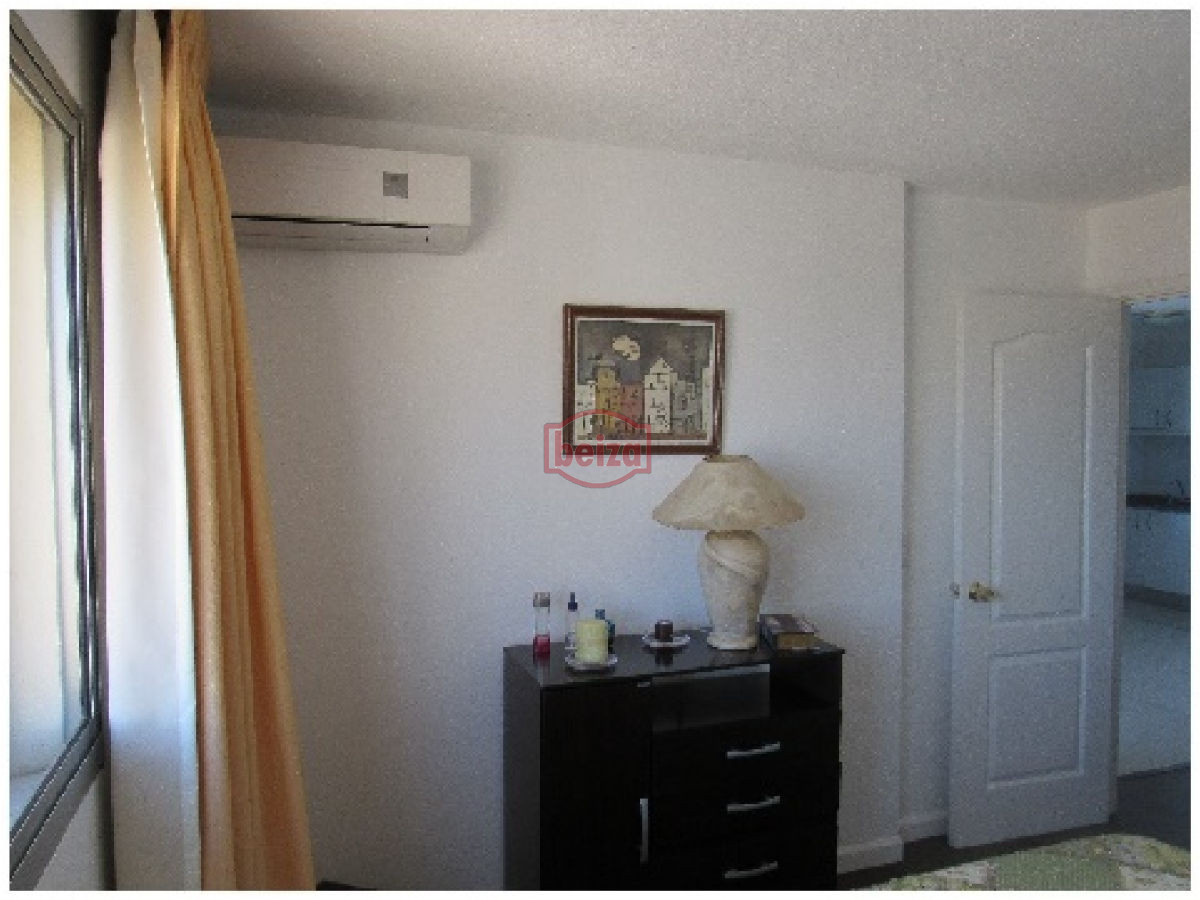 Apartamento ID.162582/Apartamento-en-Peninsula,-4-dormitorios-* - Brava, 1 dormitorio y medio