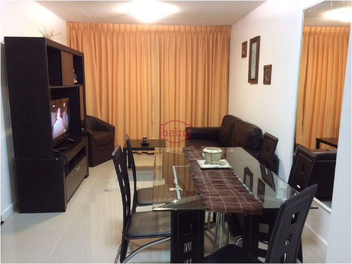Apartamento ID.162582/Apartamento-en-Peninsula,-4-dormitorios-* - Brava, 1 dormitorio y medio