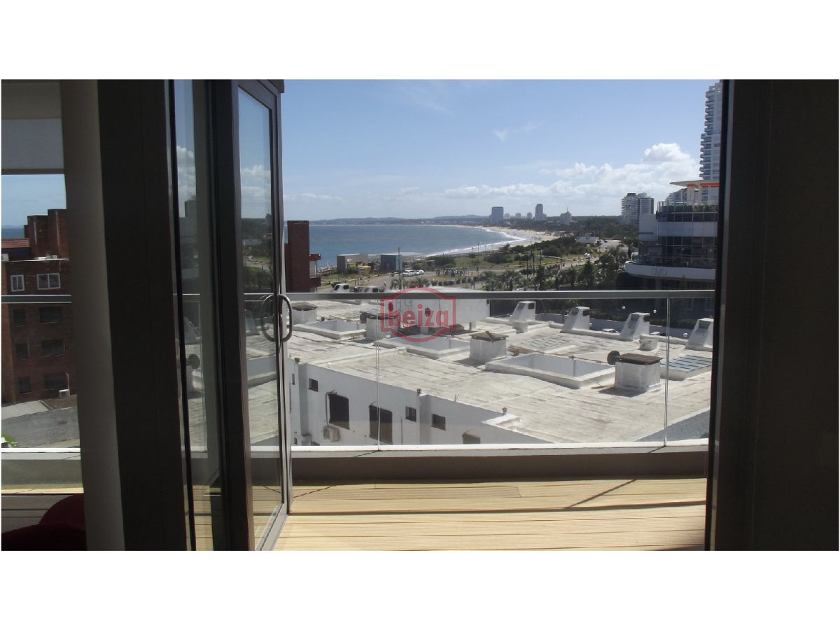 Apartamento ID.163019/2-Dormitorios-y-medio.-Variedad-de-amenities. - Apartamento en Mansa, 3 dormitorios *