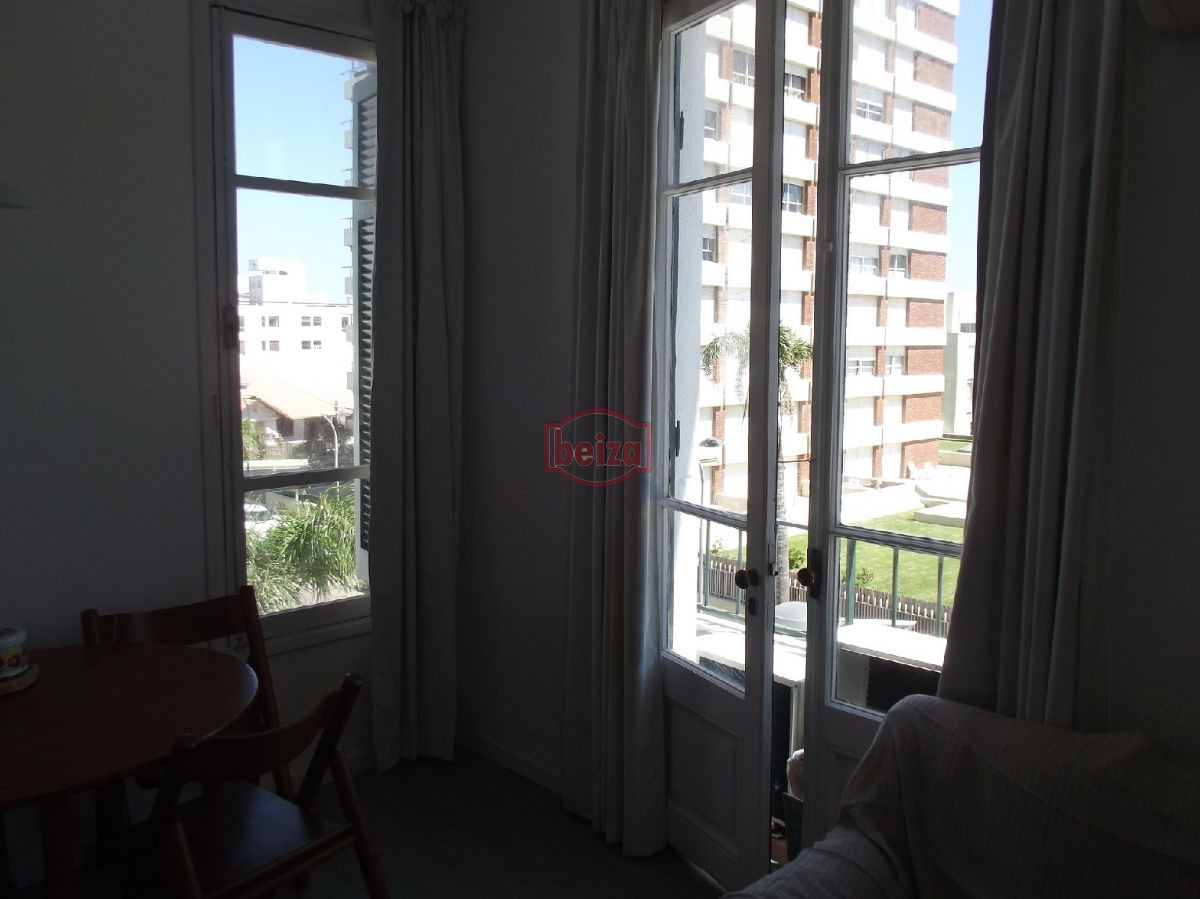 Apartamento ID.163080 - Apartamento en Peninsula, 1 dormitorios *