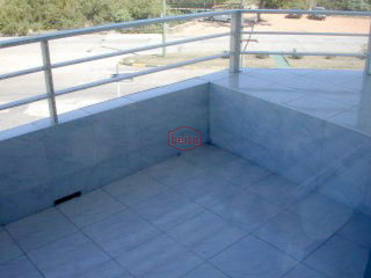 Apartamento ID.371/Apartamento-en-Penìnsula - En playa mansa con buena vista  al mar