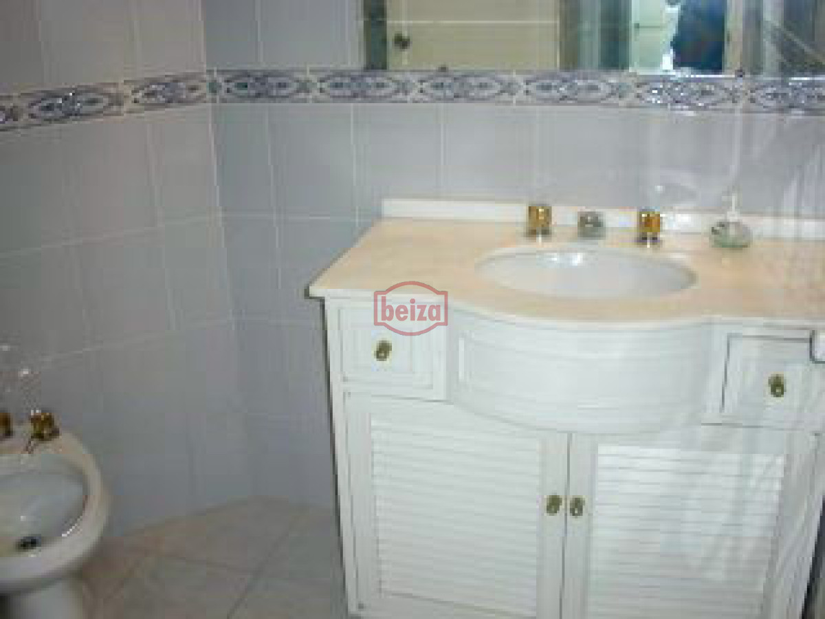 Apartamento ID.371/Apartamento-en-Penìnsula - En playa mansa con buena vista  al mar