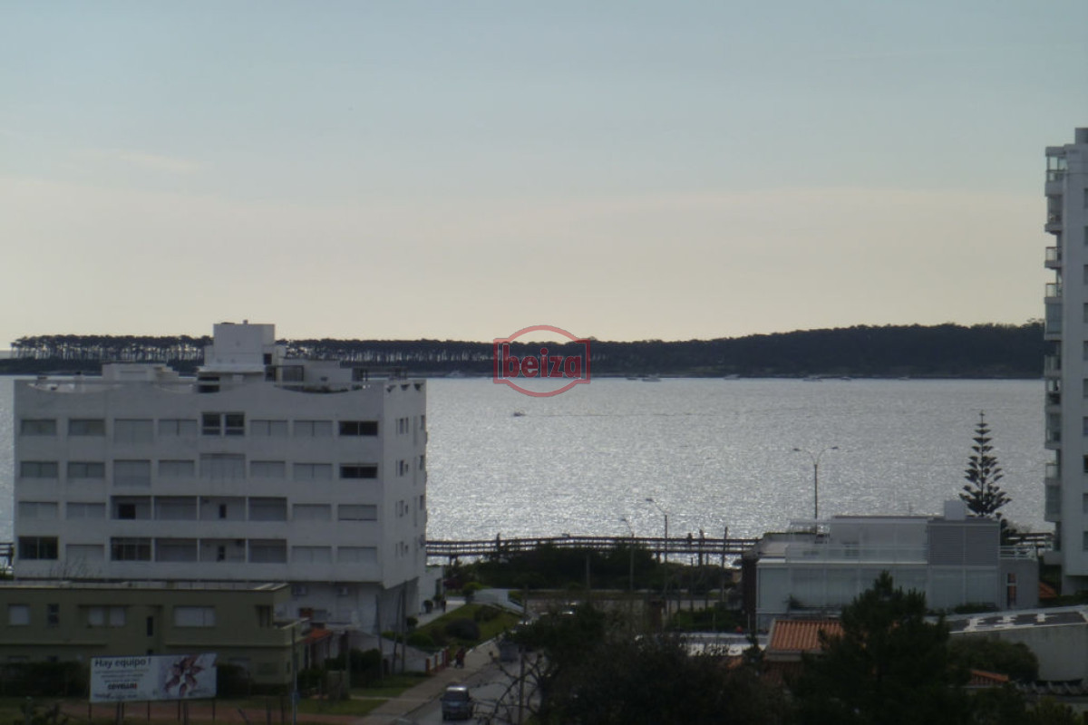 Apartamento ID.90187/2-dormit-frente-al-mar - Venta Apartamento 3 dormitorios en la Brava