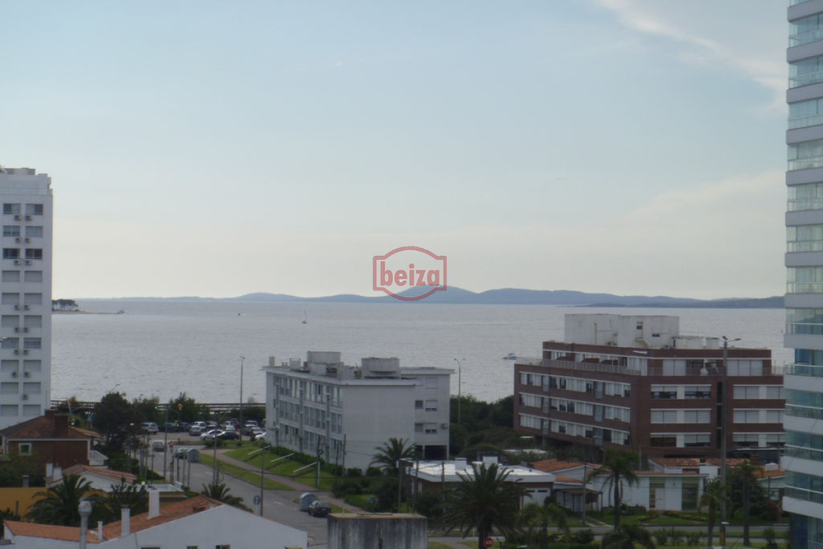 Apartamento ID.90187/2-dormit-frente-al-mar - Venta Apartamento 3 dormitorios en la Brava