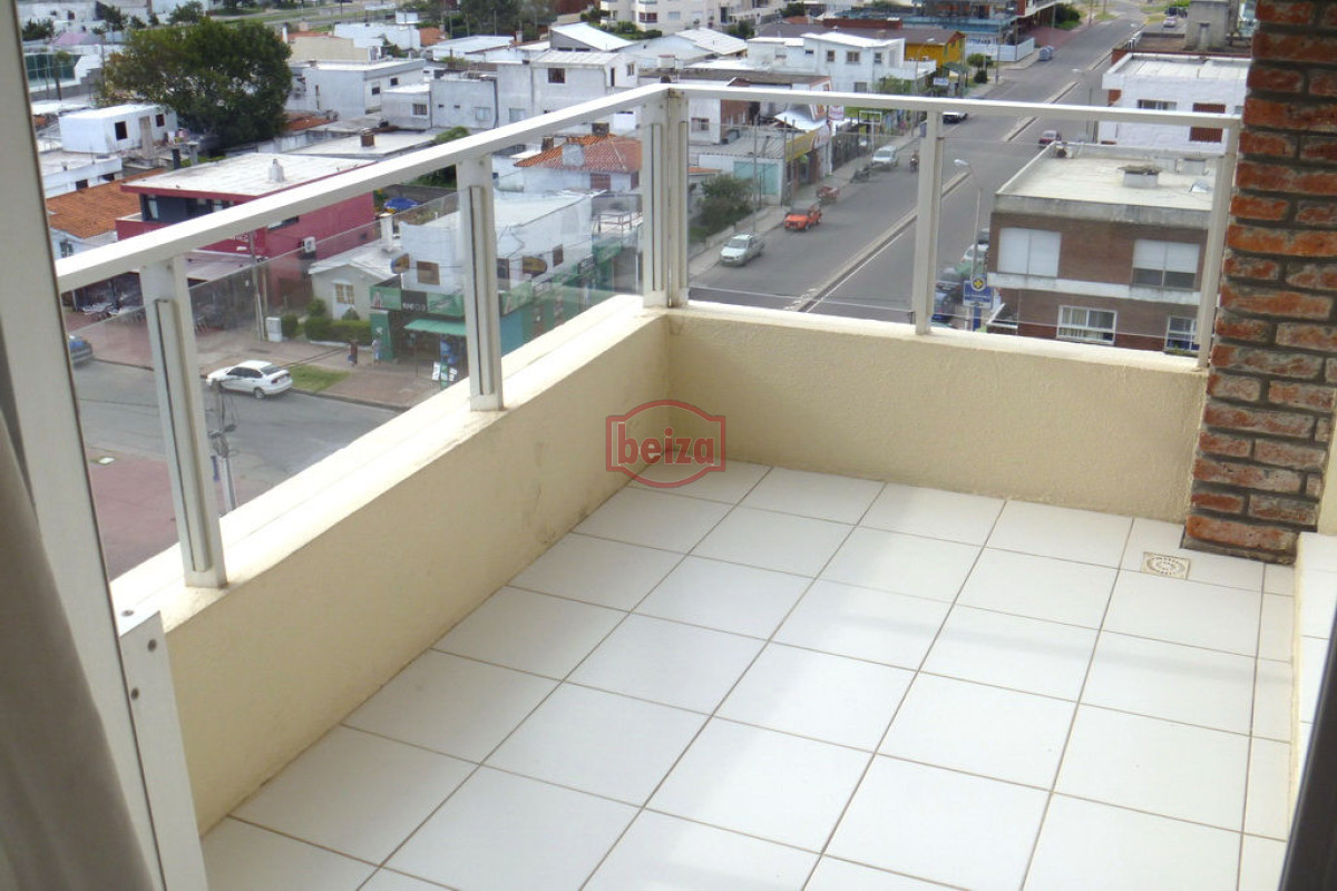 Apartamento ID.90187/2-dormit-frente-al-mar - Venta Apartamento 3 dormitorios en la Brava