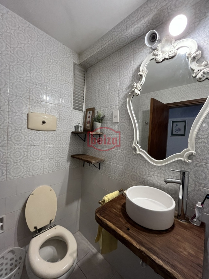 Apartamento ID.10400/Oportunidad-Cómodo-Apto-2-Dormitorios-En-Gorlero - Apartamento de 3 dormitorios en el Puerto