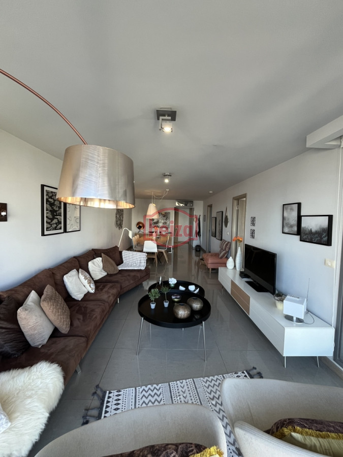 Apartamento ID.162886/Apartamento-en-Brava,-2-dormitorios-* - financia a 3 años,  2 dormitorios en suite, amplio