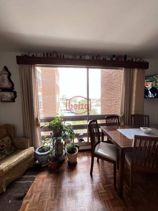 Apartamento ID.165835/venta-en-maldonado - Apartamento en Maldonado*