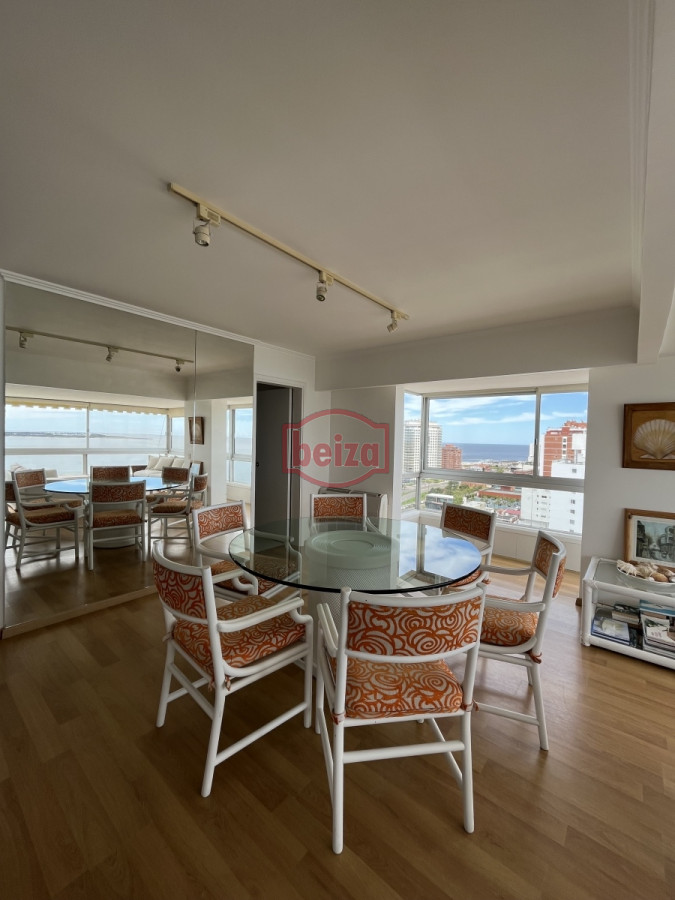 Apartamento ID.165989 - Primera línea de la Mansa. Gran apartamento. 3 Dormitorios y dependencia.