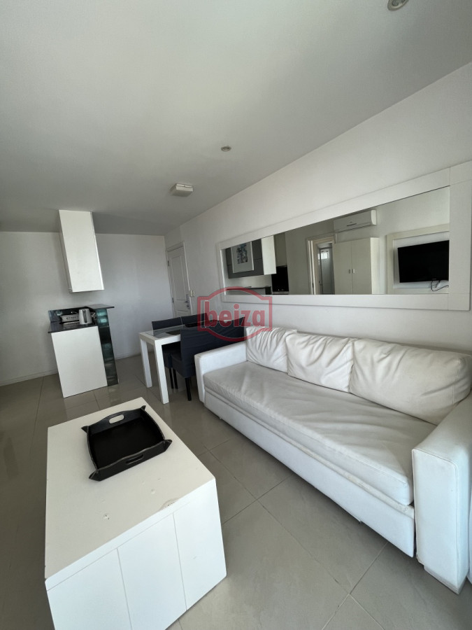 Apartamento ID.163828/Venta-dos-dormitorios-en-mansa - Apartamento de 1 dormitorio con excelente vista - Amplia Financiación 
