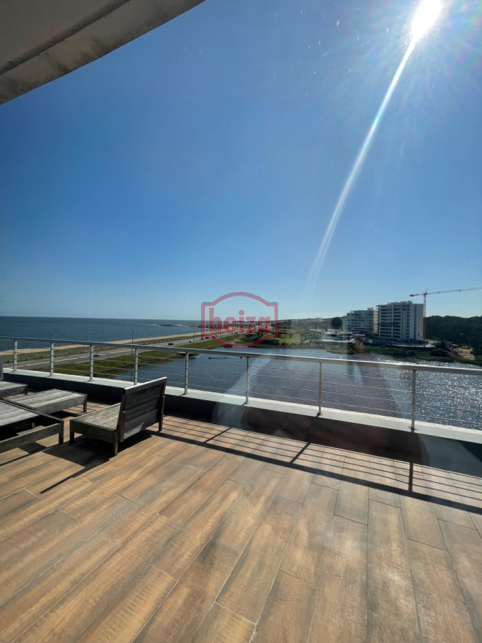 Apartamento ID.166566/Brava-,-edificio-bajo-,-frente-al-mar-.- - Espectacular Penthouse