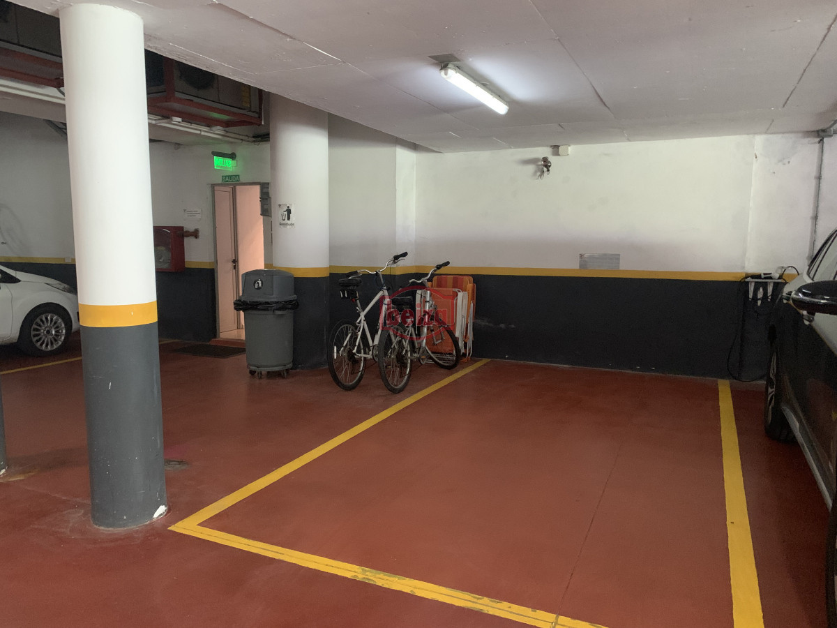 Apartamento ID.166885 - Venta apartamento 3 dormitorios mas servicio playa mansa