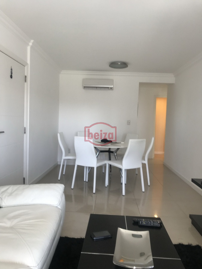 Apartamento ID.163760 - Playa Mansa - 2 Dormitorios en suite. Gran variedad de amenities