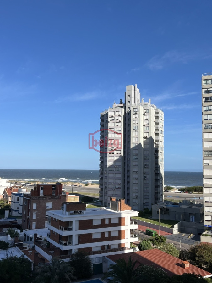 Apartamento ID.162886/Apartamento-en-Brava,-2-dormitorios-* - financia a 3 años,  2 dormitorios en suite, amplio