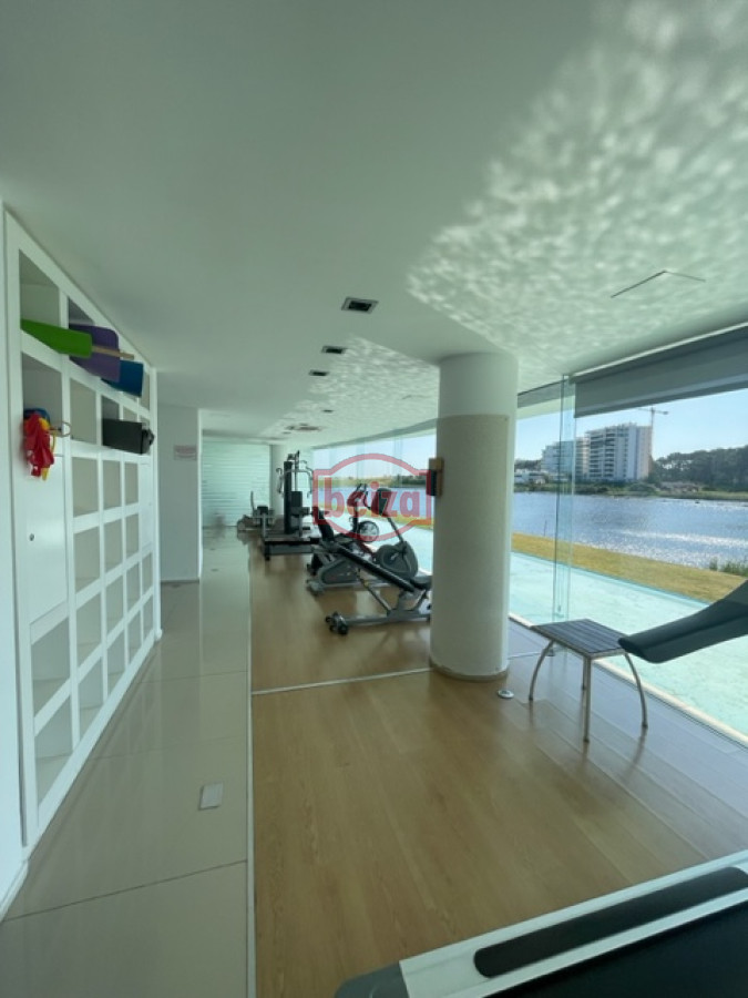 Apartamento ID.166566/Brava-,-edificio-bajo-,-frente-al-mar-.- - Espectacular Penthouse