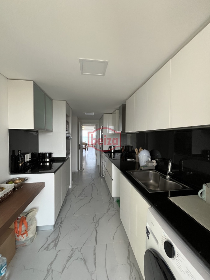 Apartamento ID.166025/Hermoso-apartamento - VENTA POSEIDON con hermosa vista - 2 dormitorios