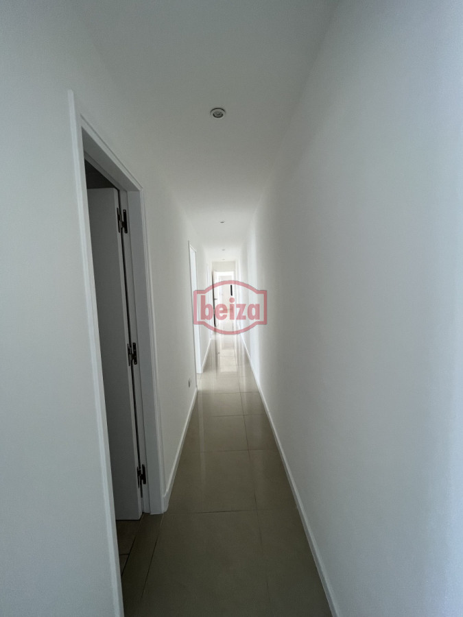 Apartamento ID.165834/Venta-departamento-punta-del-este- - Venta de  Depto Con Esplendida Terraza Al Mar