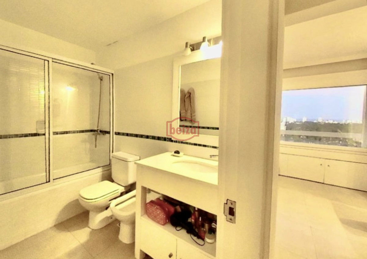 Apartamento ID.166110 - Roosevelt 3 dormitorios con hermosa vista.
