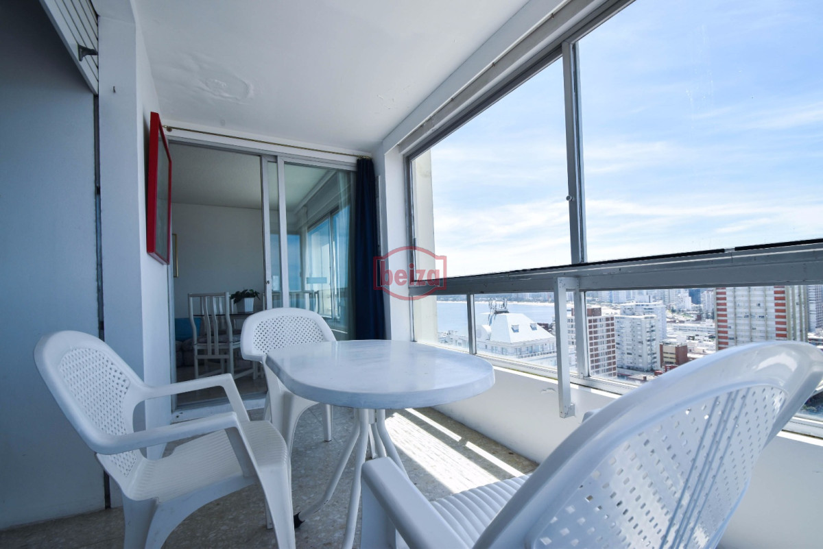 Apartamento ID.163942 - Excelente Oportunidad con Vista al Puerto en la Península