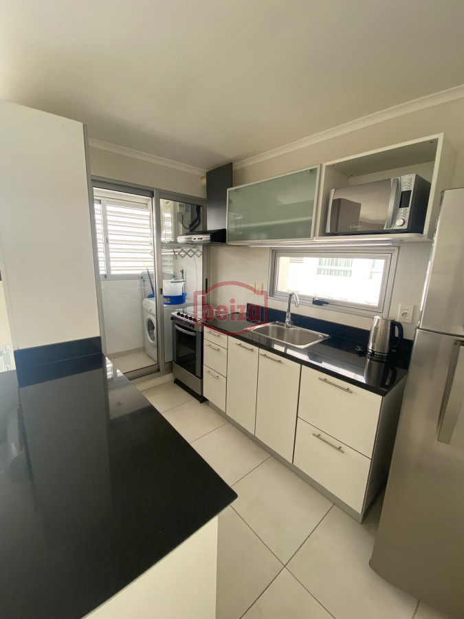 Apartamento ID.162502/-Mansa,-3-dormitorios-frente-al-mar - Apartamento en Roosevelt, 1 dormitorios *