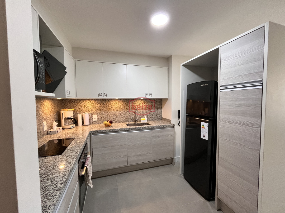 Apartamento ID.166877/Venta-de-un-dormitorio-frente-al-mar--Playa-Brava - Alquiler 1 temporada 2026  Punta del Este