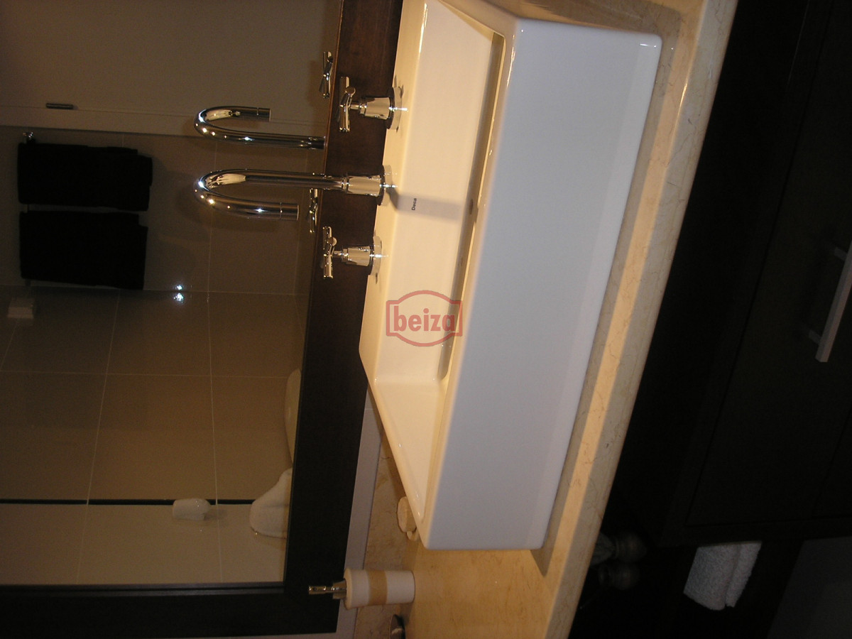 Apartamento ID.160789/Apartamento-en-Brava,-2-dormitorios-* - Mansa, 3 Suite