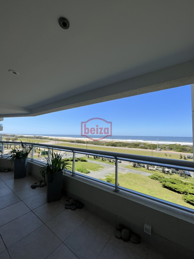 Apartamento ID.160854/Apartamento-en-Brava,-3-dormitorios-en-suite - Apartamento en Brava, 3 dormitorios en suite