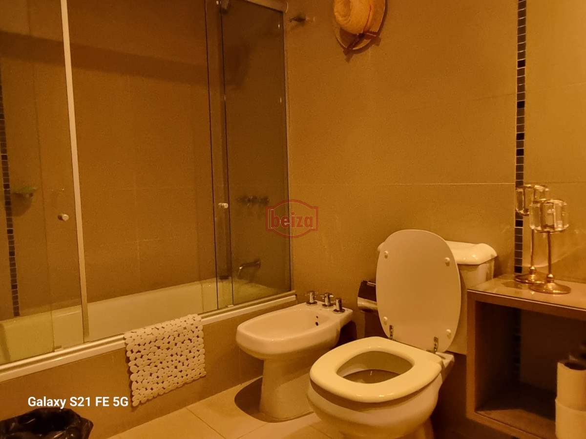 Apartamento ID.165969/  - Alquiler de depto en el puerto 