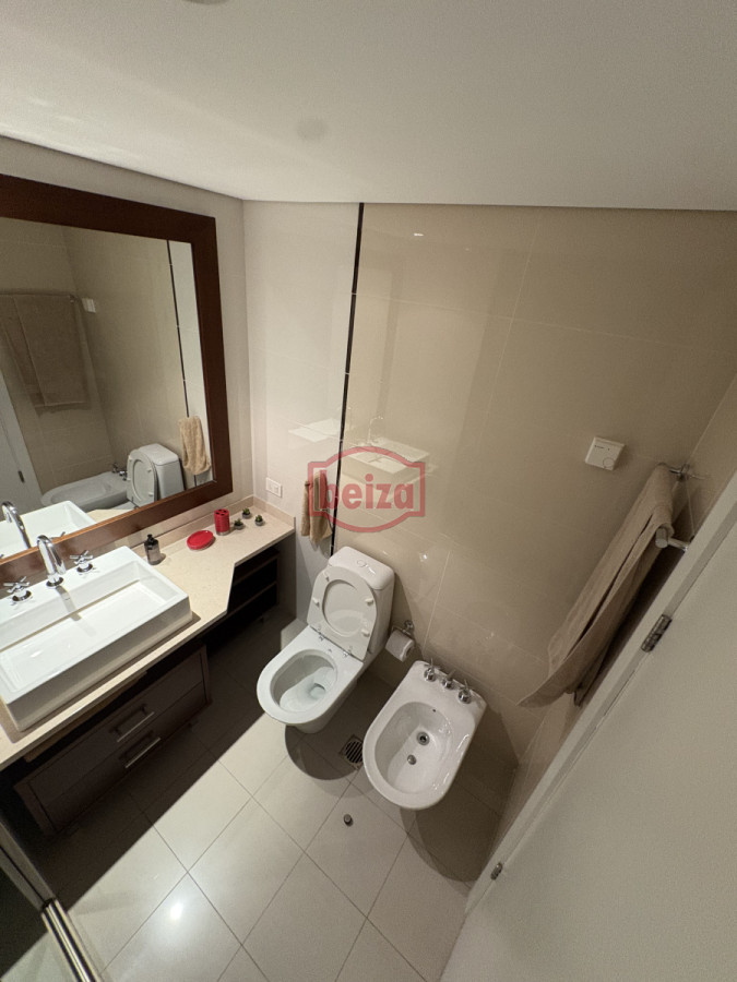 Apartamento ID.166645/apto-en-alquiler-2-dormit - Torre Aquarela 