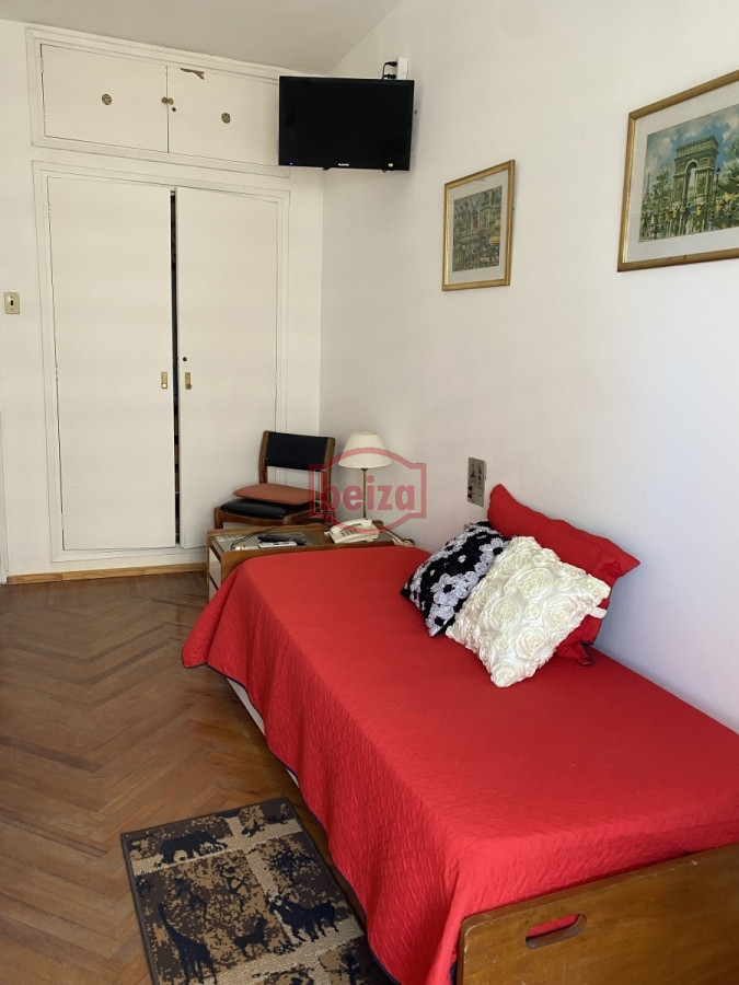 Apartamento ID.163946/Alquiler-Apartamento-1-dormitorio-en-la-Peninsula - Monoambiente sobre la playa