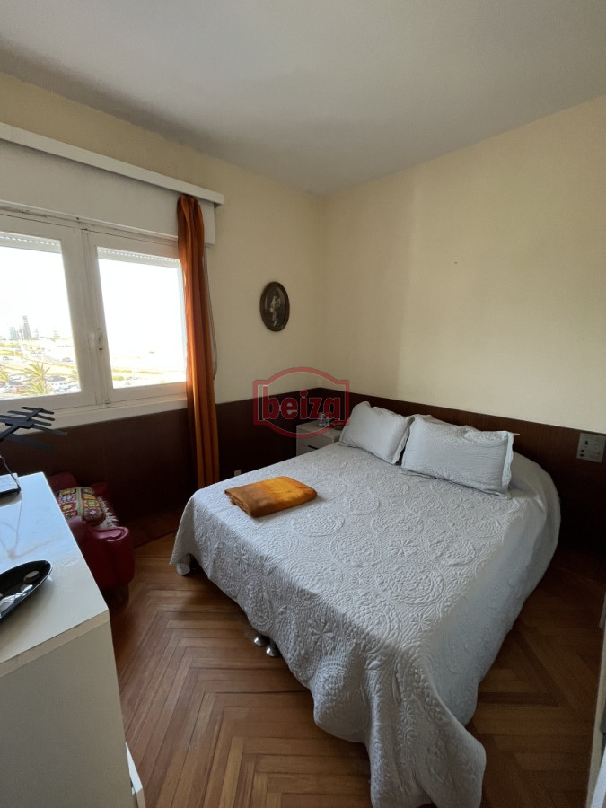 Apartamento ID.166033/Monoambiente-a-50-metros-de-la-Playa- - Alquiler un dormitorio Peninsula