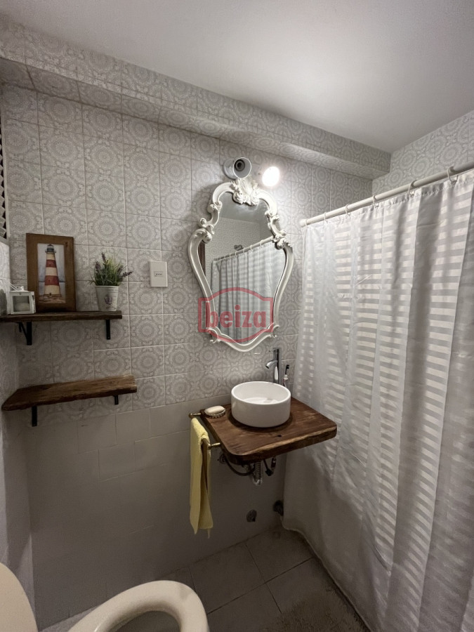 Apartamento ID.10400/Oportunidad-Cómodo-Apto-2-Dormitorios-En-Gorlero - Apartamento de 3 dormitorios en el Puerto