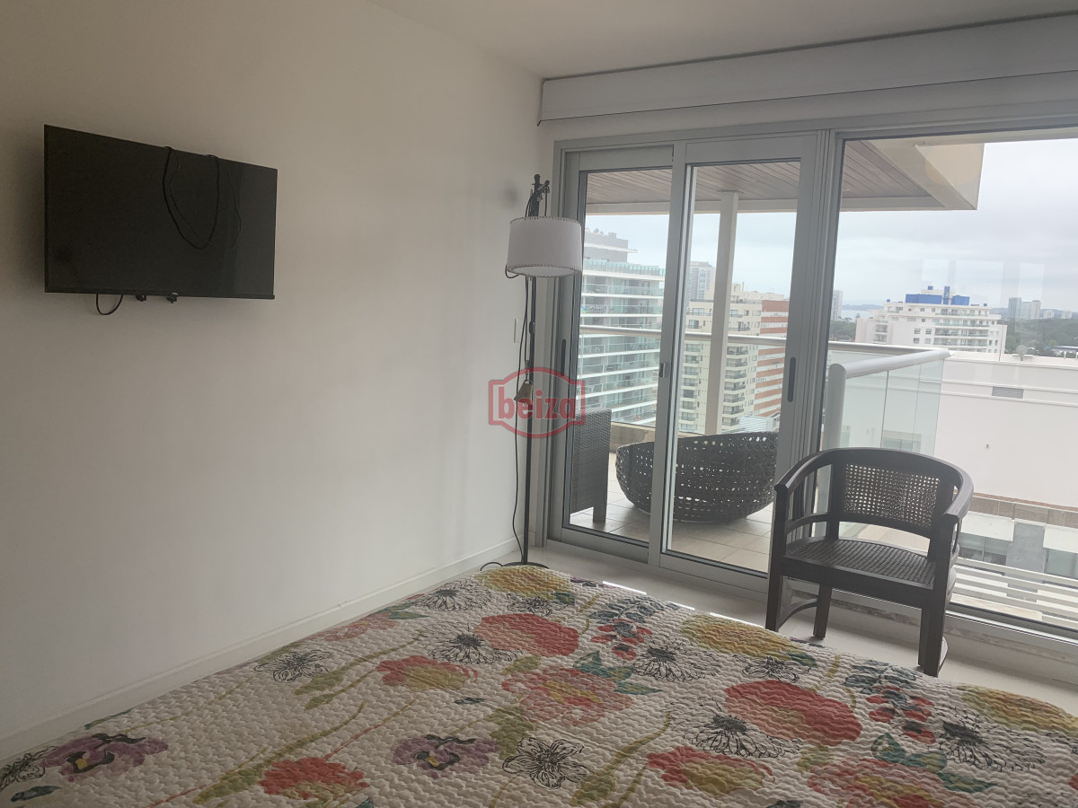 Apartamento ID.166938/Apto-3-dormitorios-a-estrenar-frente-al-shopping - Alquiler apartamento 2 dormitorios Playa Brava Punta del Este