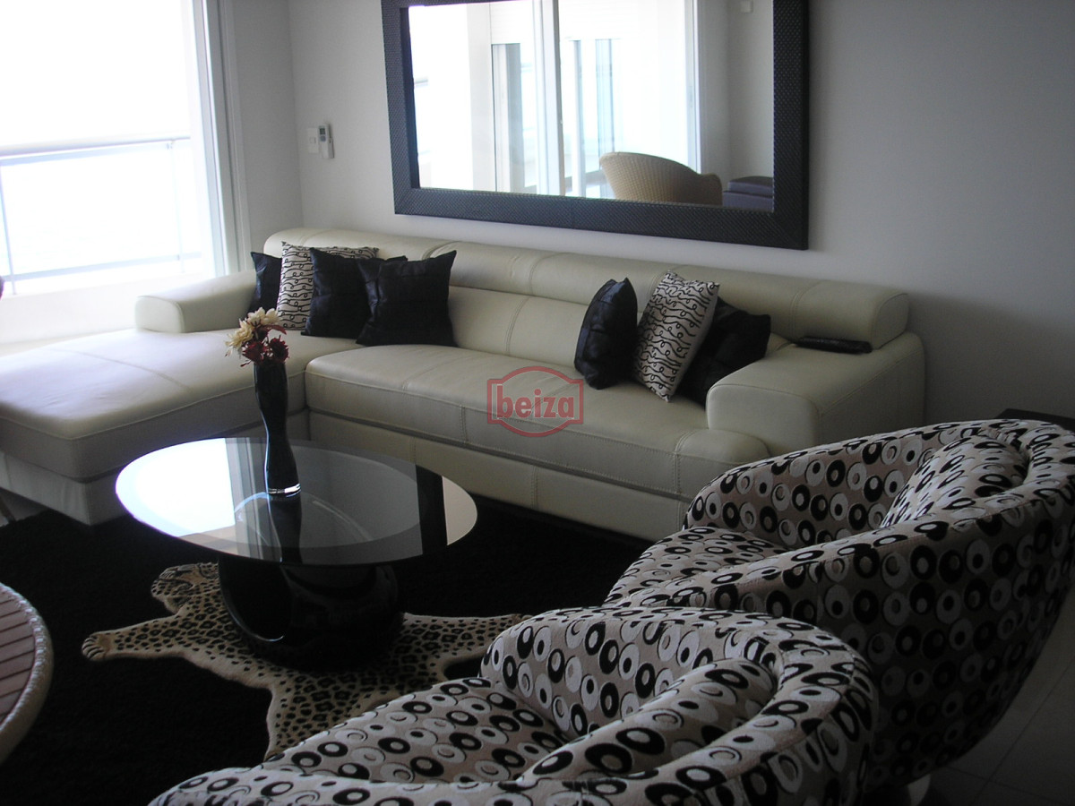 Apartamento ID.160789/Apartamento-en-Brava,-2-dormitorios-* - Mansa, 3 Suite