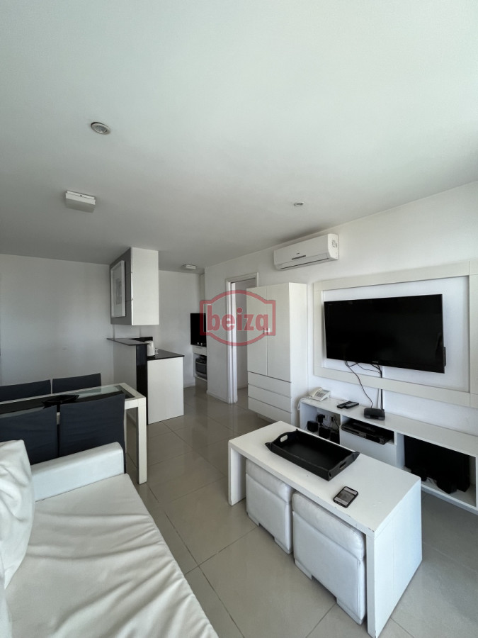 Apartamento ID.163834/Playa-Brava.-1-Dormitorio-y-medio.-Variedad-de-Amenities. - Apartamento de 1 dormitorio - Amplia Financiación 