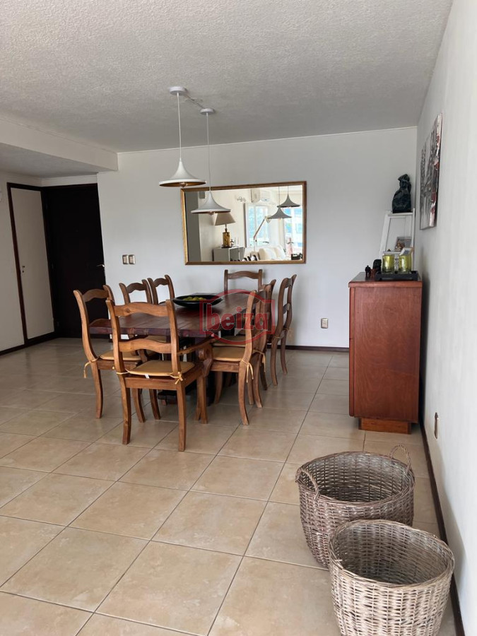 Apartamento ID.165972/Look-Brava - venta apartamento en Av. Roosevelt. 3 dormitorios.