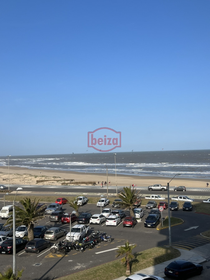 Apartamento ID.166033/Monoambiente-a-50-metros-de-la-Playa- - Alquiler un dormitorio Peninsula