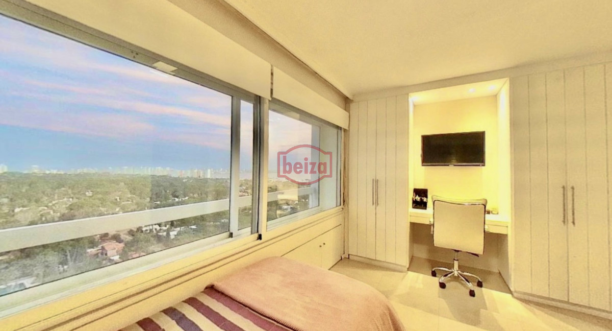 Apartamento ID.166110 - Roosevelt 3 dormitorios con hermosa vista.