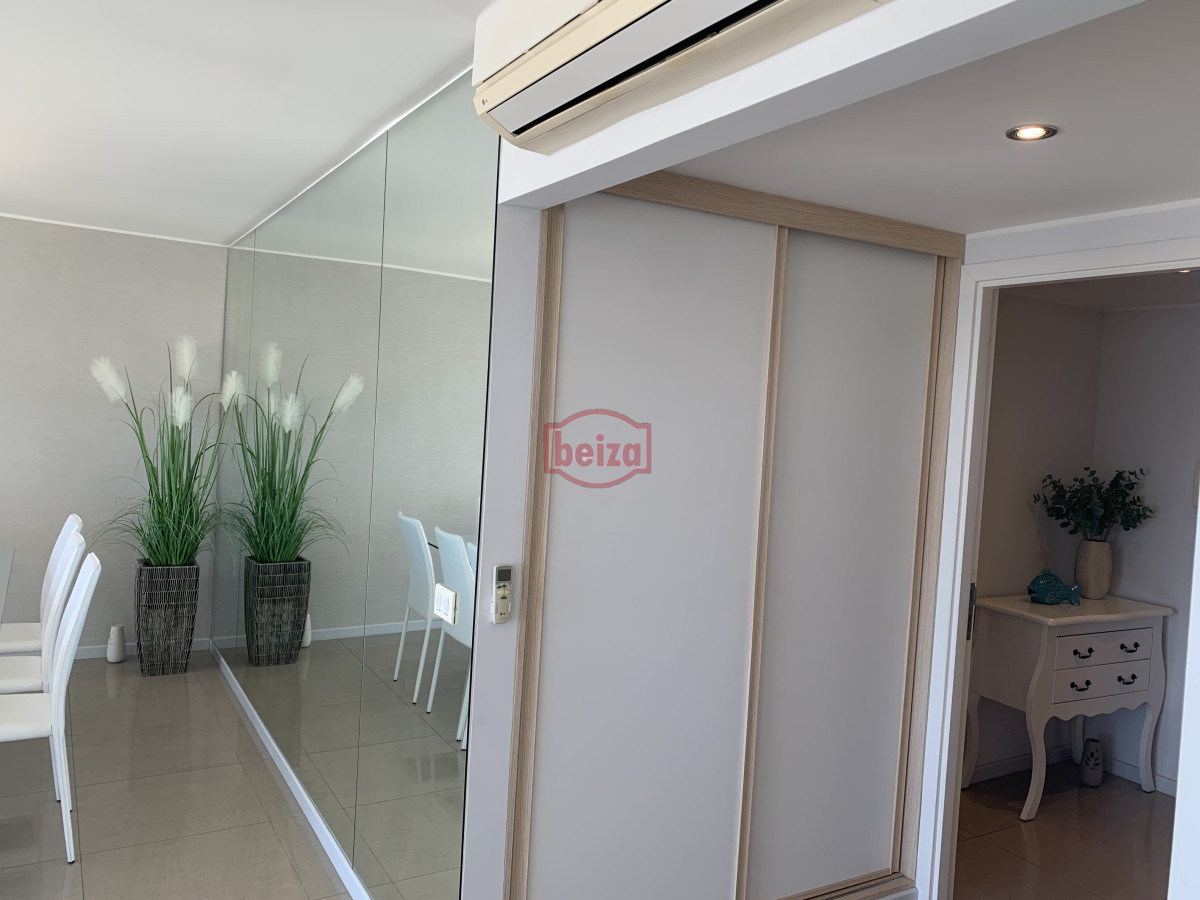 Apartamento ID.166885 - Venta apartamento 3 dormitorios mas servicio playa mansa