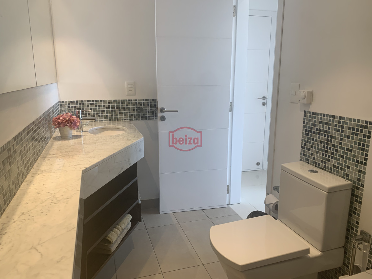 Apartamento ID.166938/Apto-3-dormitorios-a-estrenar-frente-al-shopping - Alquiler apartamento 2 dormitorios Playa Brava Punta del Este