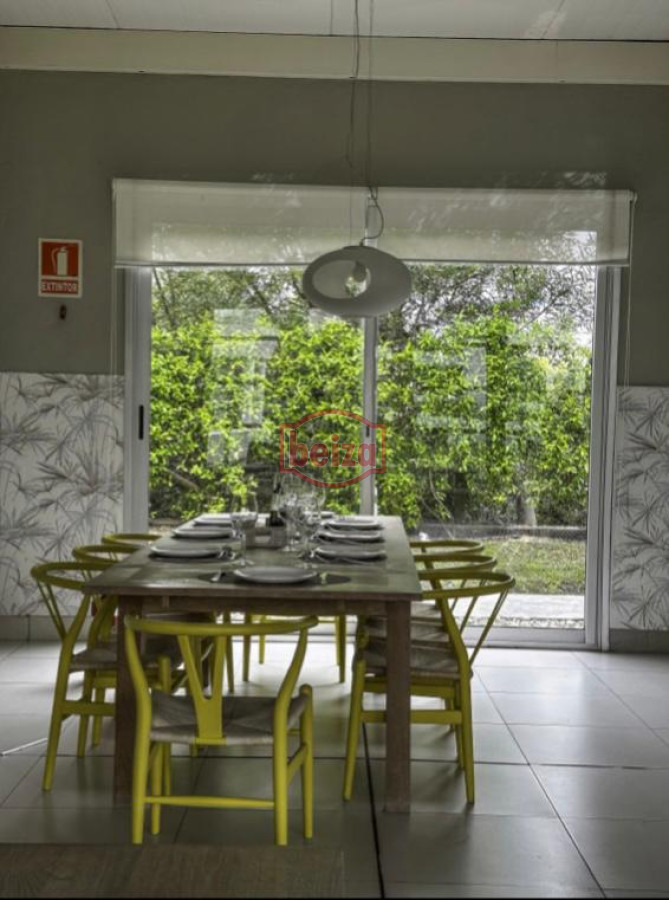 Apartamento ID.162502/-Mansa,-3-dormitorios-frente-al-mar - Apartamento en Roosevelt, 1 dormitorios *