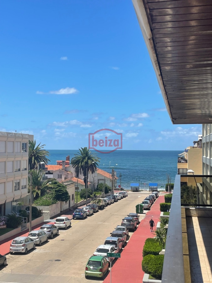 Apartamento ID.166090/Venta-de-un-dormitorio-frente-al-mar--Playa-Brava - ALQUILER ANUAL UNICO EN PENINSULA