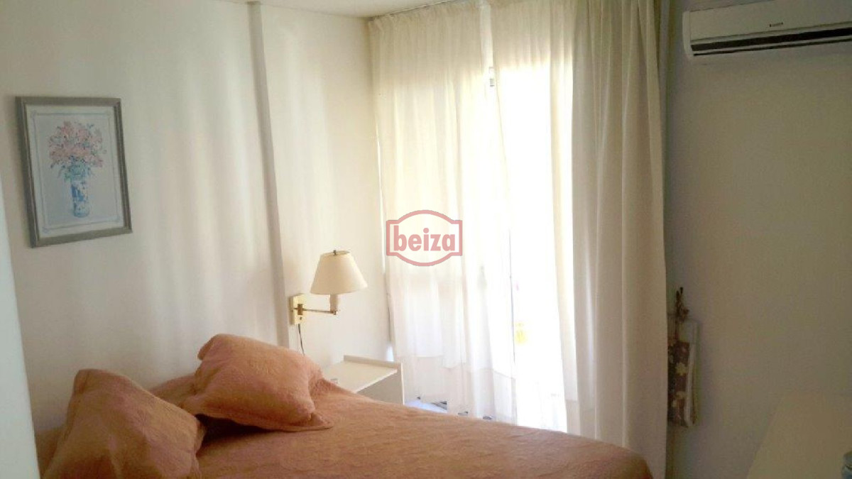 Apartamento ID.161172/Apartamento-en-Mansa,-1-dormitorio-y-medio - Apartamento en Brava, 2 dormitorios *