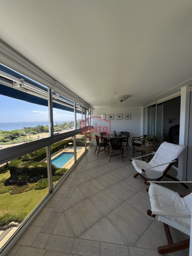Apartamento ID.162946 - Venta 3 Dormitorios Primera fila Mansa