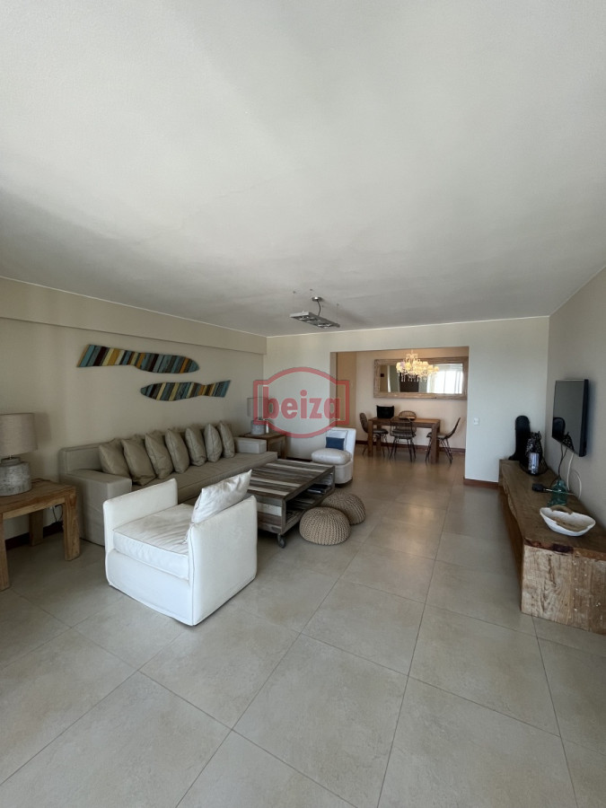 Apartamento ID.165292/Alquiler-por-temporada-de-apartamento-de-3-dormitorios-en-Punta-del-Este - Peninsuls 3 dorm